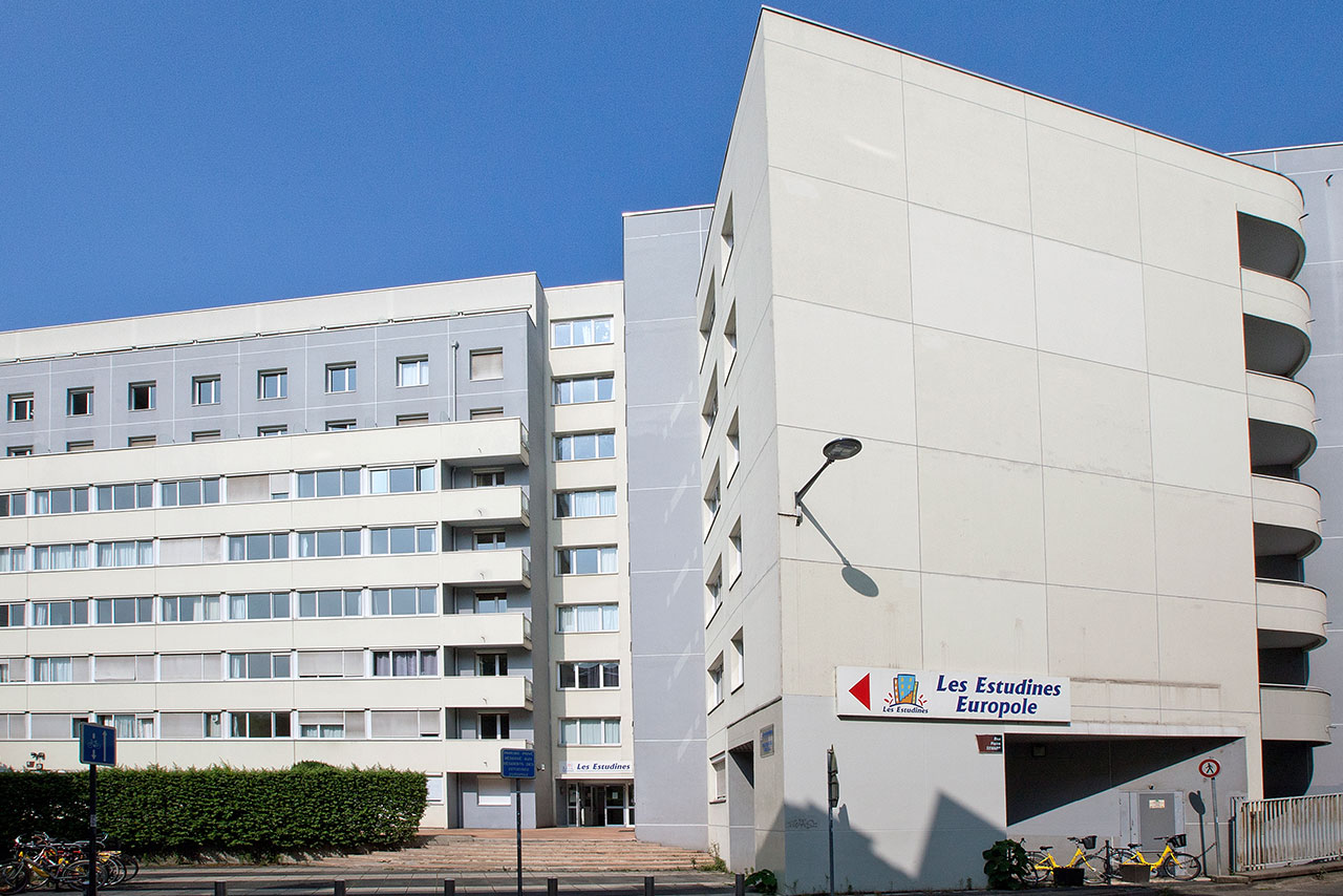 Europole une résidence étudiante exploitée par Les Estudines (Réside études) à Grenoble, 
