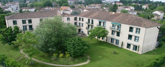 Résidence Les Charentes un Ehpad exploité par Emeis à Angoulême