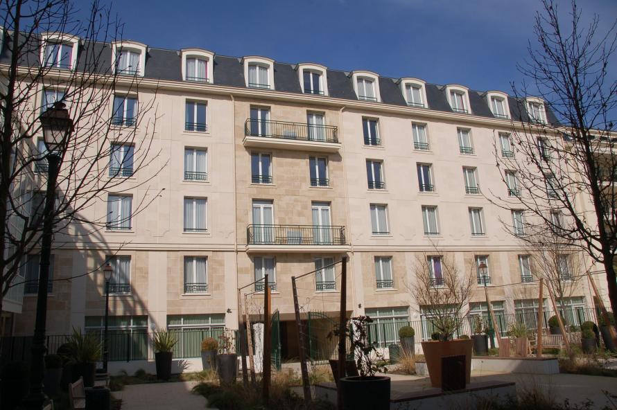 La Garenne un Ehpad exploité par Emeis (Orpea) à La Garenne-Colombes 