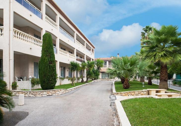 Le Grand Mas un Ehpad exploité par Clariane (Korian) à Saint-Laurent-du-Var 