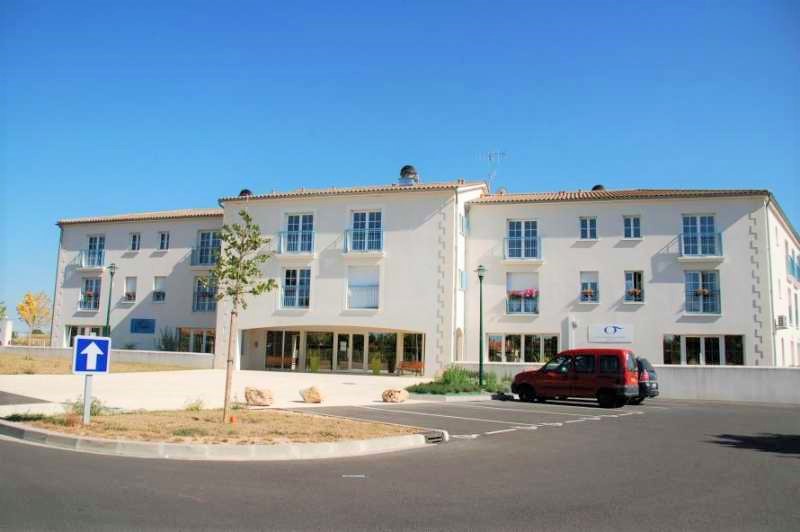 Les Jardins de Mathis un Ehpad exploité par Emeis (Orpea) à Saint-Julien-de-l'Escap 