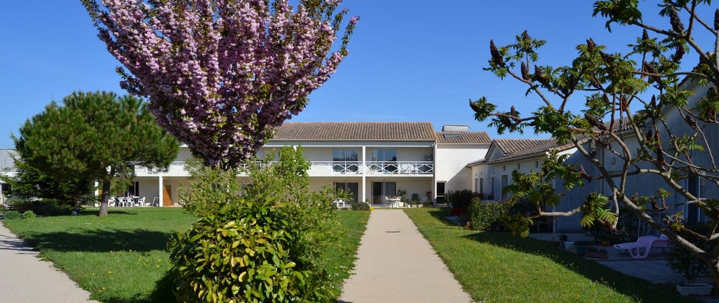 Les Jardins de Jeanne un Ehpad exploité par Emeis à Vouillé