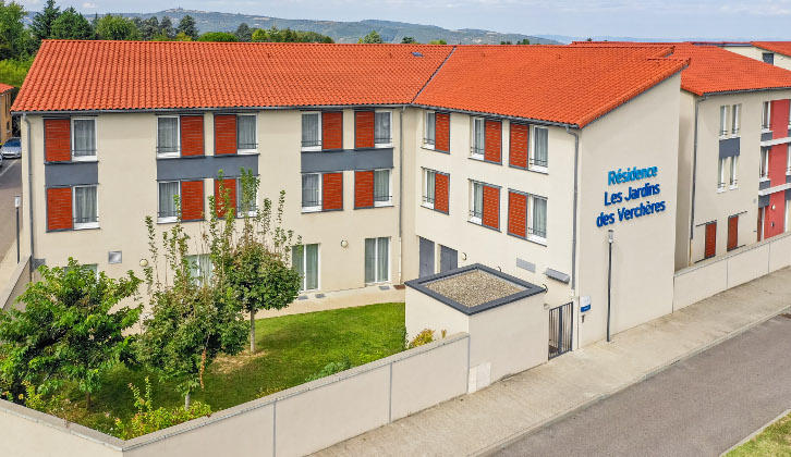 Les Jardins des Verchères un Ehpad exploité par DomusVi à Sathonay-Village 