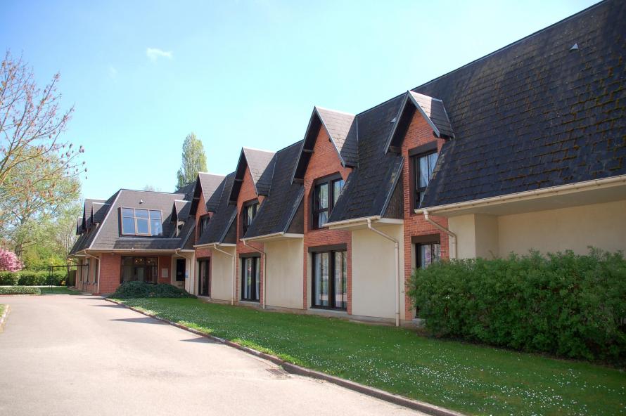 Les Rivalières un Ehpad exploité par DomusVi à Le Vaudreuil 