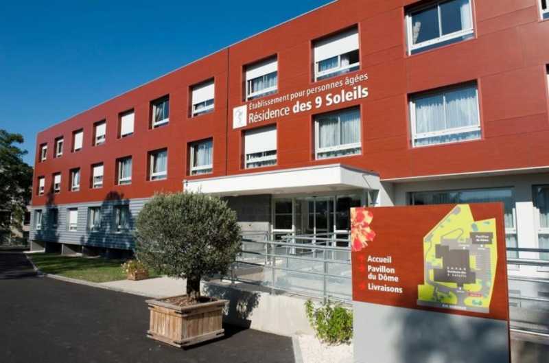 Les 9 Soleils un Ehpad exploité par Omeris à Clermont-Ferrand