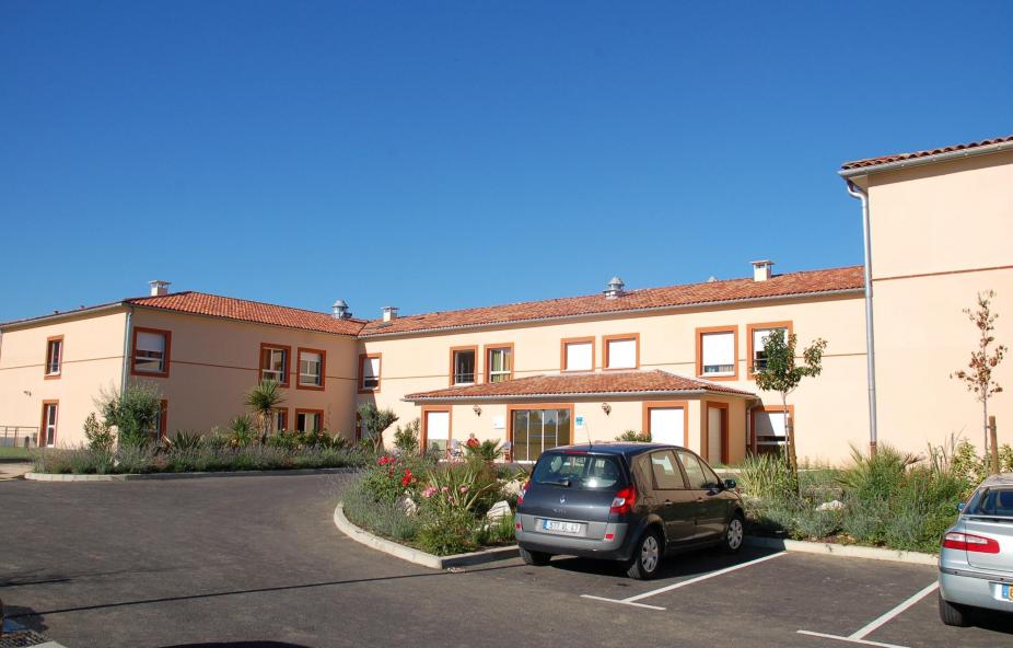 Villa Castéra un Ehpad exploité par Clariane à Castéra-Verduzan