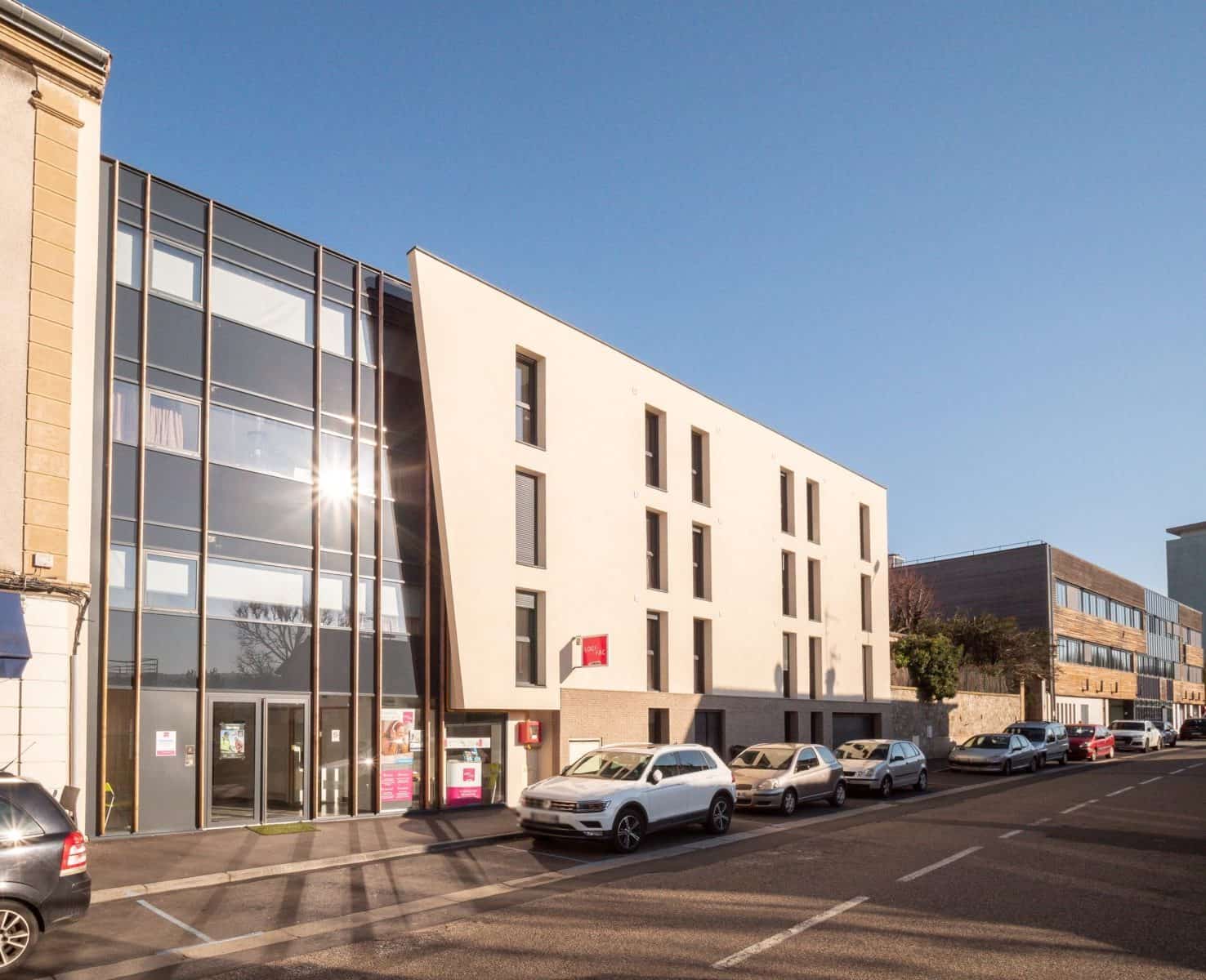 Sirius une  exploitée par Logifac (OHLE) à Saint-Priest-Jarez 