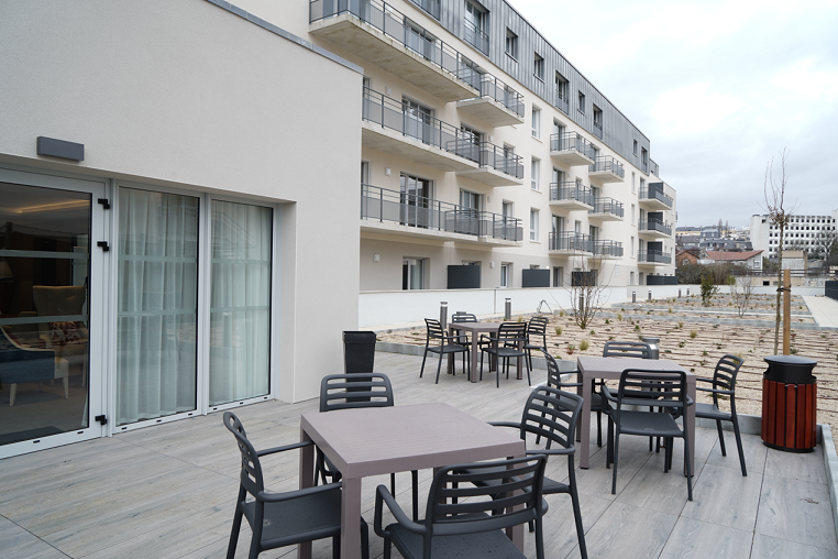 Espace Révolution une résidence seniors à la revente exploitée par Happy Senior à Limoges