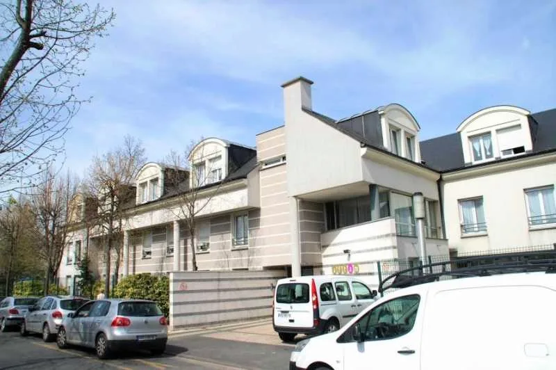 Résidence du Parc un Ehpad à la revente exploité par Coallia à Aulnay-sous-Bois