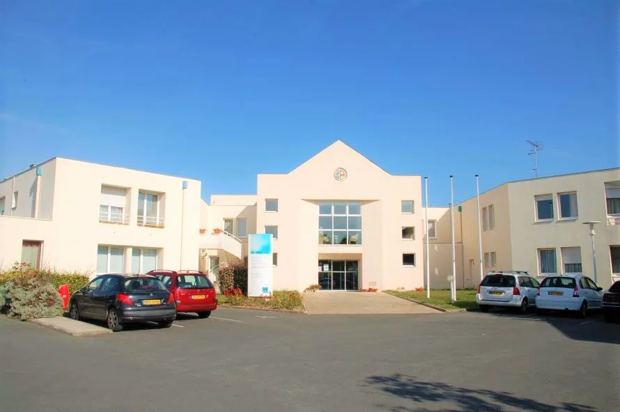 Clairière aux Chênes Chasseneuil-du-Poitou exploité par Clariane (Korian)