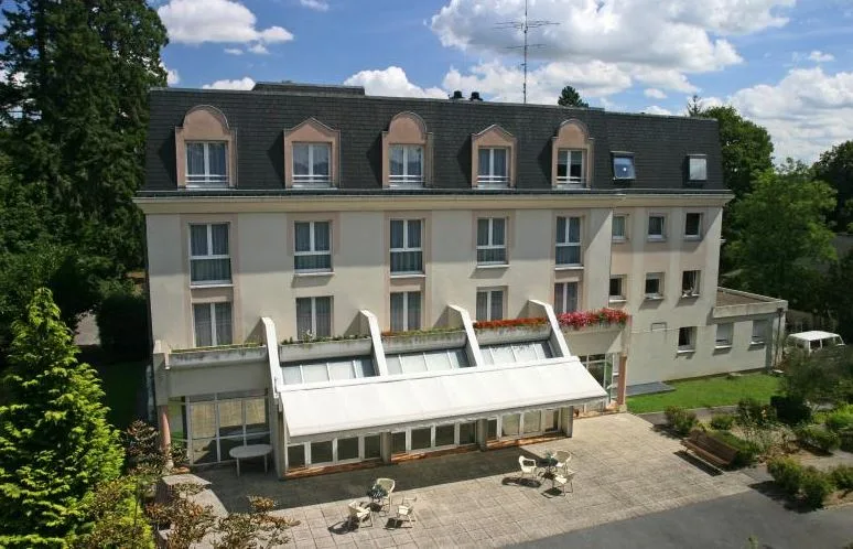 Jeanne d'Arc un Ehpad à la revente exploité par Emeis (Orpea) à Soissons