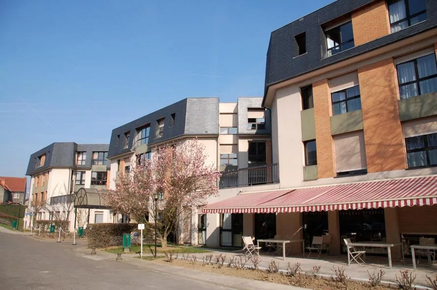 Les Merlettes Sarcelles exploité par Clariane (Korian)