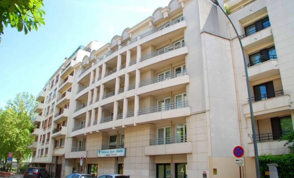 Saint-Charles un Ehpad exploité par Clariane à Sceaux