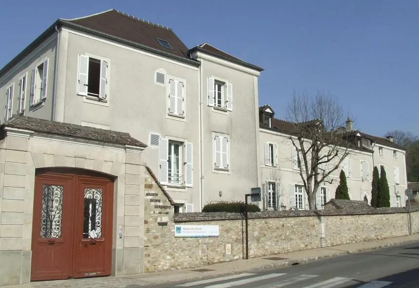 Sainte Geneviève un Ehpad à la revente exploité par Clariane (Korian) à Héricy
