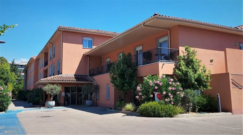 Villa des Saules un Ehpad exploité par DomusVi à Le Cannet 