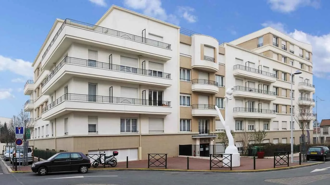 Paris Nanterre une  exploitée par Les Estudines (Réside études) à Nanterre 