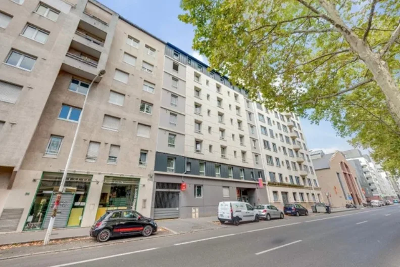 Rimbaud une résidence étudiante exploitée par Logifac (OHLE) à Lyon, 