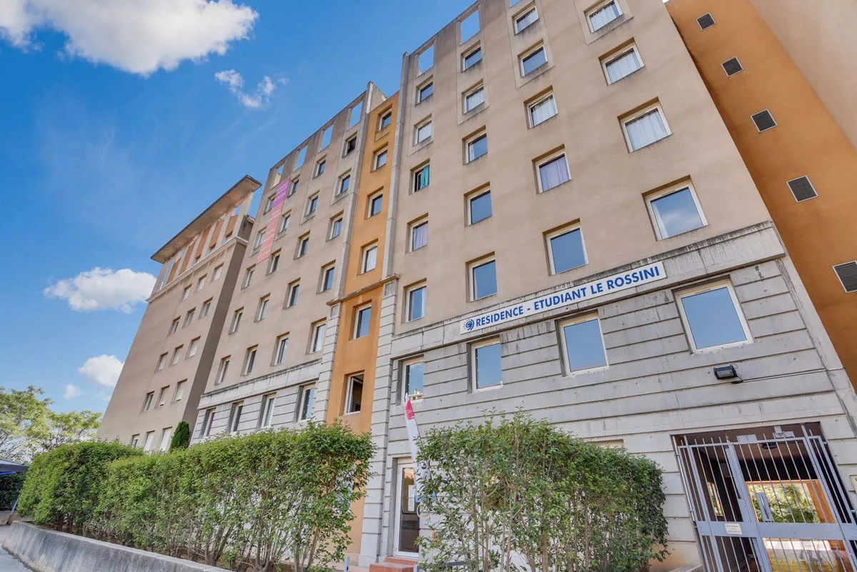 Rossini une résidence étudiante exploitée par Logifac (OHLE) à Aix-en-Provence, 