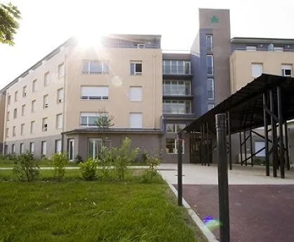 Studéa Cergy Université 2 une résidence étudiante exploitée par Studea à Cergy, 