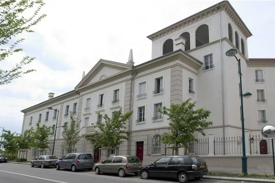 Studéa Val d'Europe 2 une résidence étudiante exploitée par Studea à Serris, 
