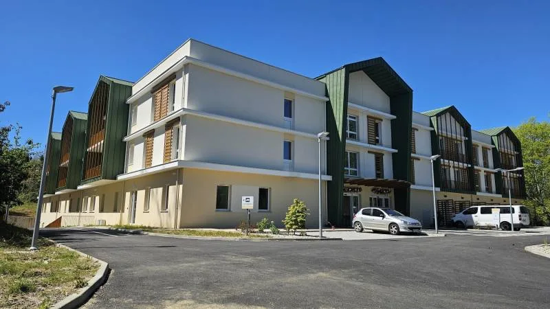 Orthezia un Ehpad à la revente exploité par Emeis (Orpea) à Orthez