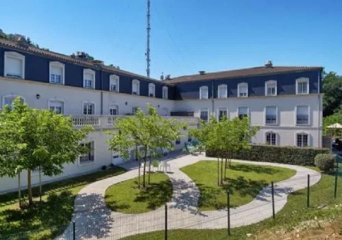 La Pastorale un Ehpad à la revente exploité par Emeis (Orpea) à Bouliac