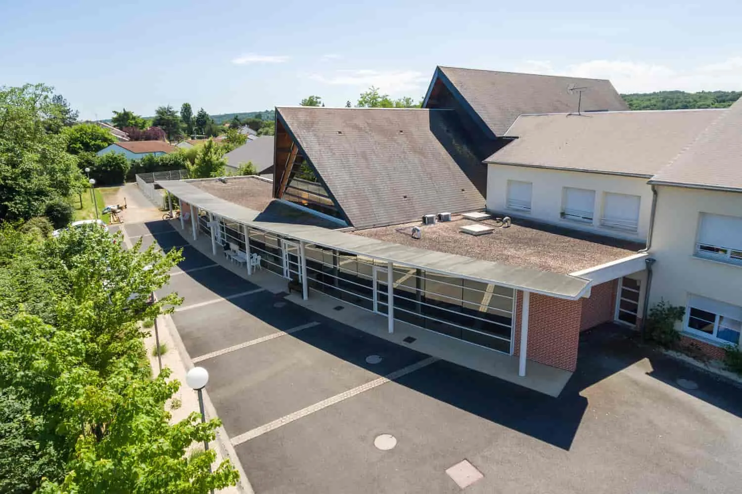 La Pierre Meulière un Ehpad exploité par Domidep à Vouneuil-sur-Vienne