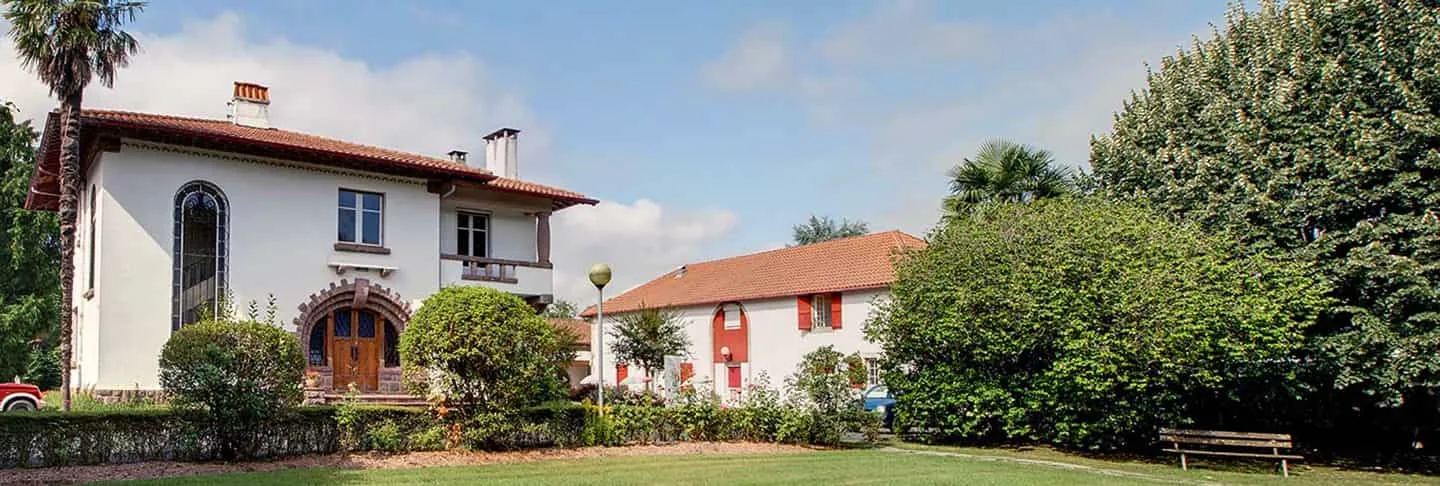 Clinique La Maison Basque un SMR (ex SSR) à la revente exploité par Colisee à Cambo-les-Bains