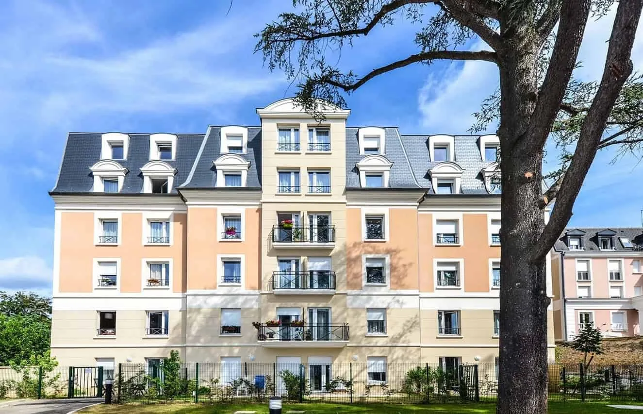 Les Jardins d'Arcadie Avon une résidence seniors à la revente exploitée par Les Jardins Arcadie à Avon