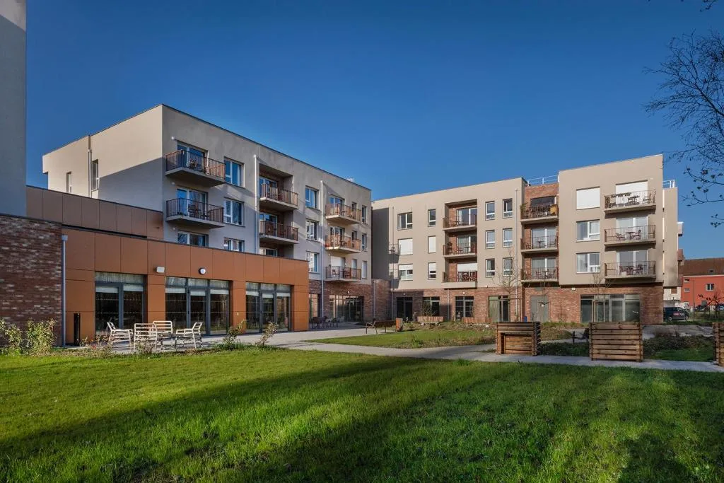 La Flânerie une résidence seniors à la revente exploitée par Domitys à Béthune