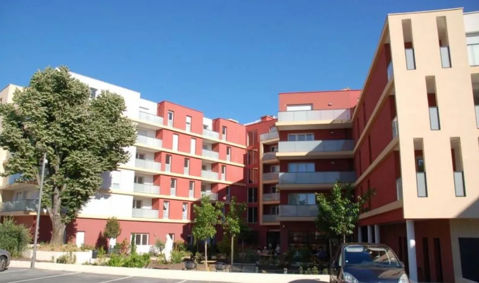 La Majolique une résidence seniors à la revente exploitée par Domitys à Béziers