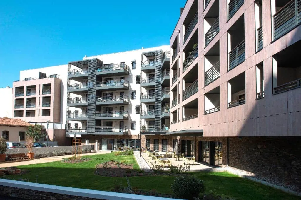 La Palombine une résidence seniors à la revente exploitée par Domitys à Saint-Raphaël
