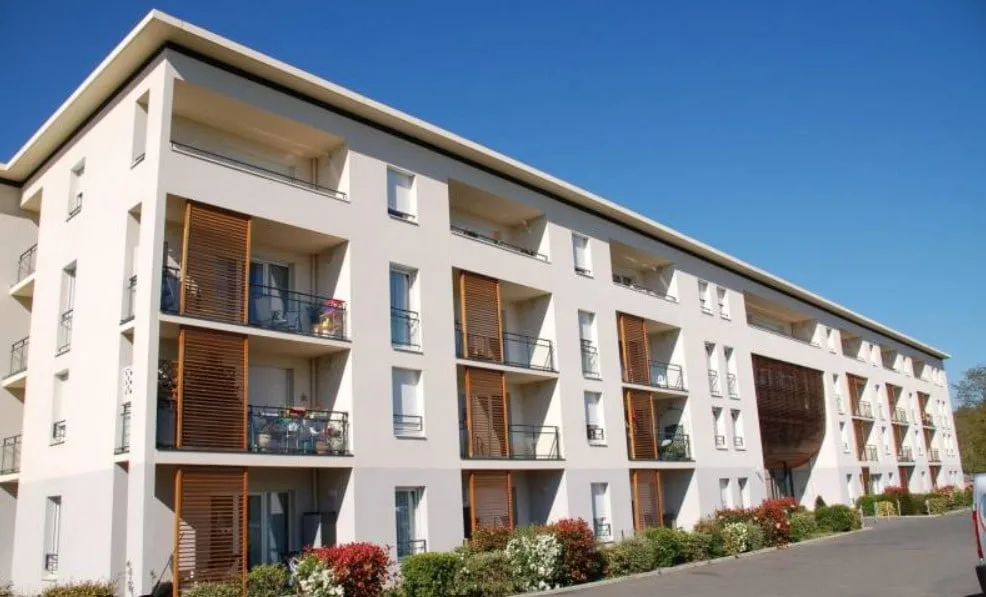 Les Rives du Cher une résidence seniors à la revente exploitée par Domitys à Montluçon