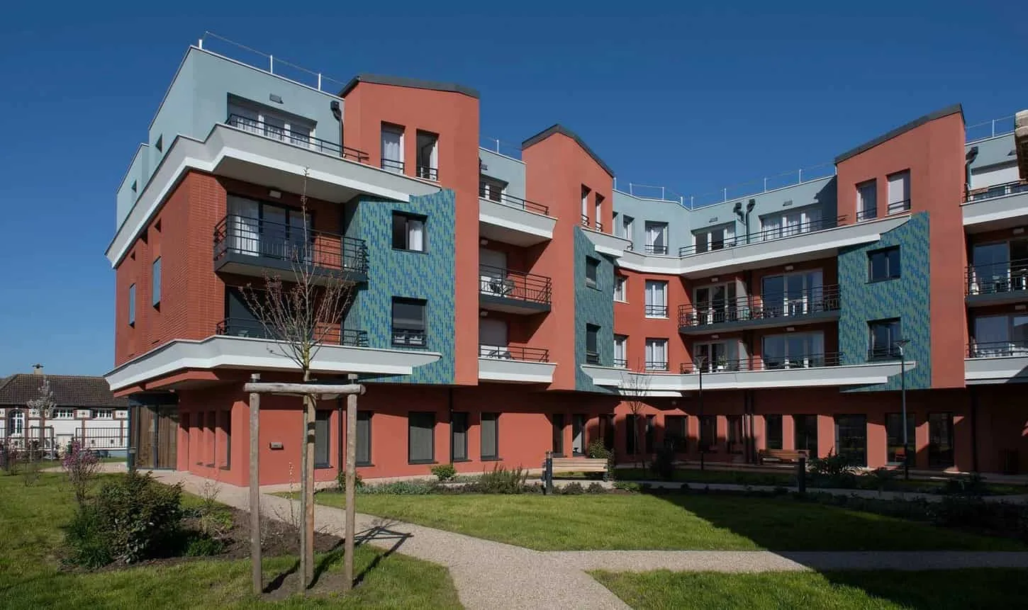 La Roze de Seine une résidence seniors à la revente exploitée par Domitys à Saint-Aubin-lès-Elbeuf