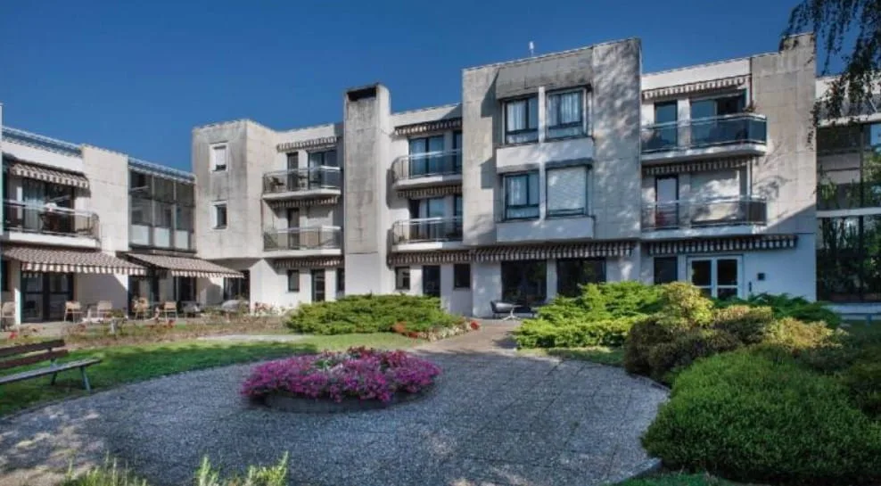 Les Symphoniales une résidence seniors à la revente exploitée par Domitys à Le Chesnay-Rocquencourt