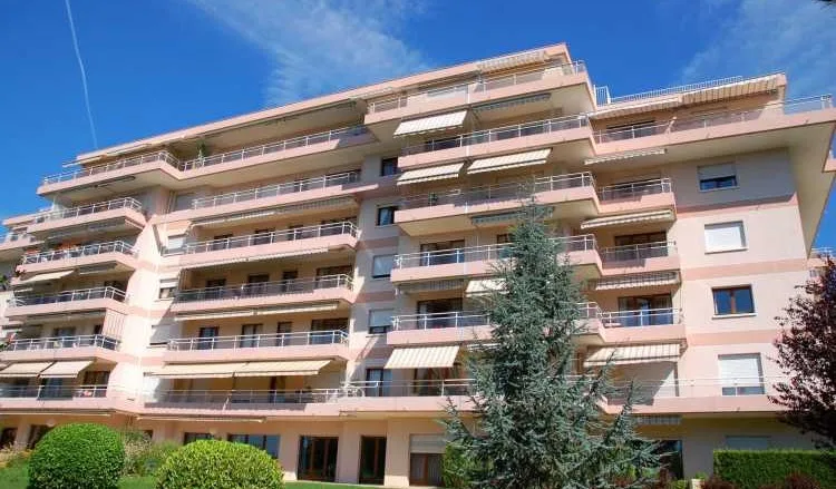 Annecy-le-Vieux une résidence seniors à la revente exploitée par Les Jardins Arcadie à Annecy