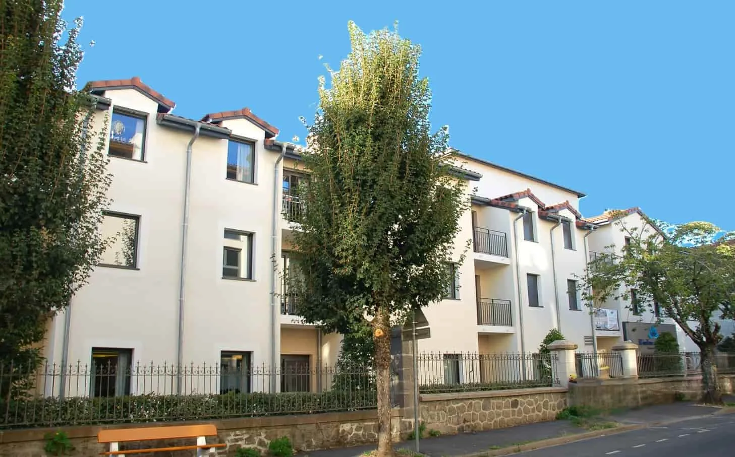 Les Jardins d'Arcadie Orlhac une résidence seniors à la revente exploitée par Les Jardins Arcadie à Aurillac