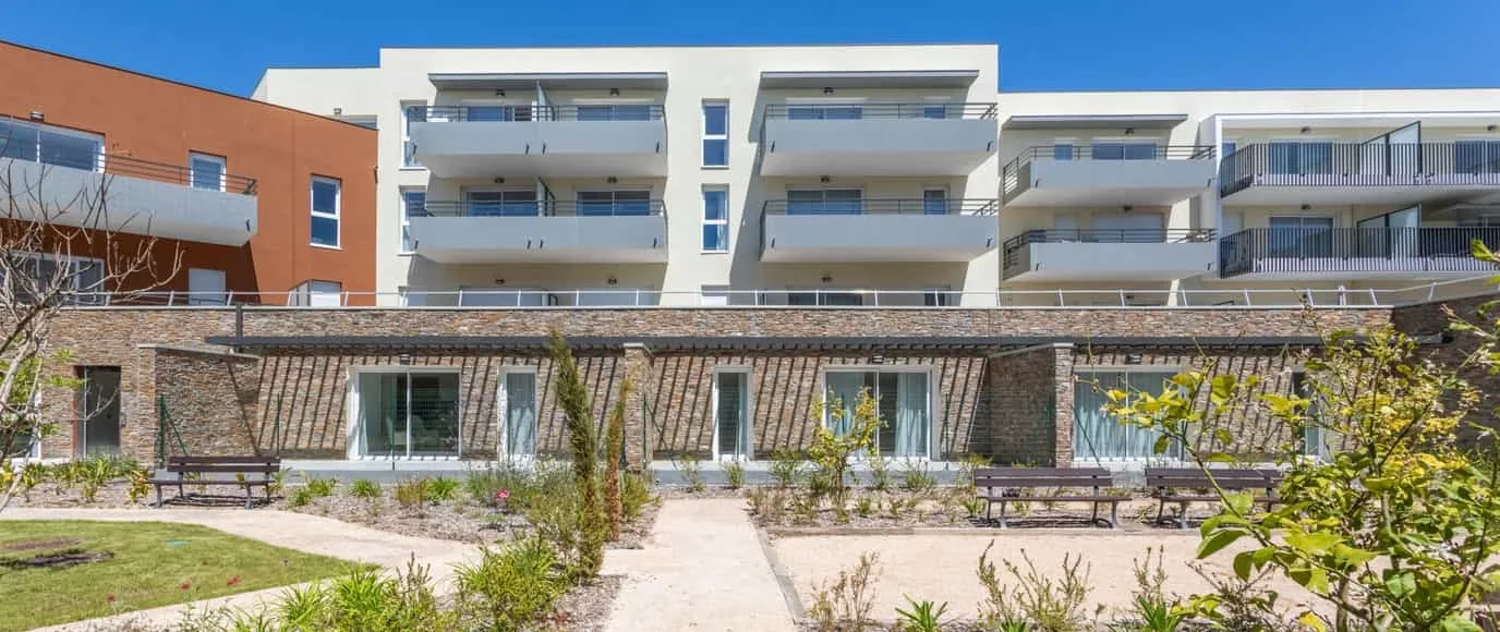 Les Jardins d'Arcadie Roquebrune-sur-Argens une résidence seniors à la revente exploitée par Les Jardins Arcadie à Roquebrune-sur-Argens