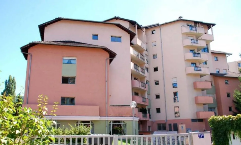Les Castalies une résidence seniors à la revente exploitée par SérényS à Annecy