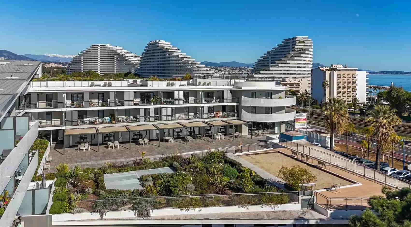Le Cœur des Maurettes une résidence seniors à la revente exploitée par Stella à Villeneuve-Loubet