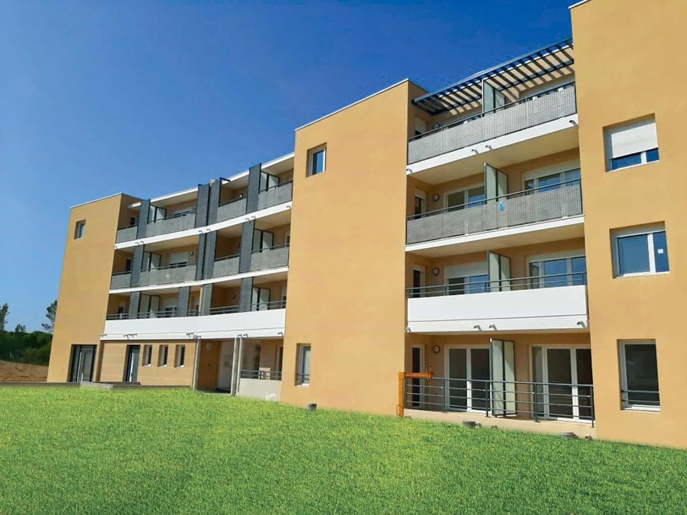 La Garance une résidence seniors à la revente exploitée par Stella à Villeneuve-lès-Avignon
