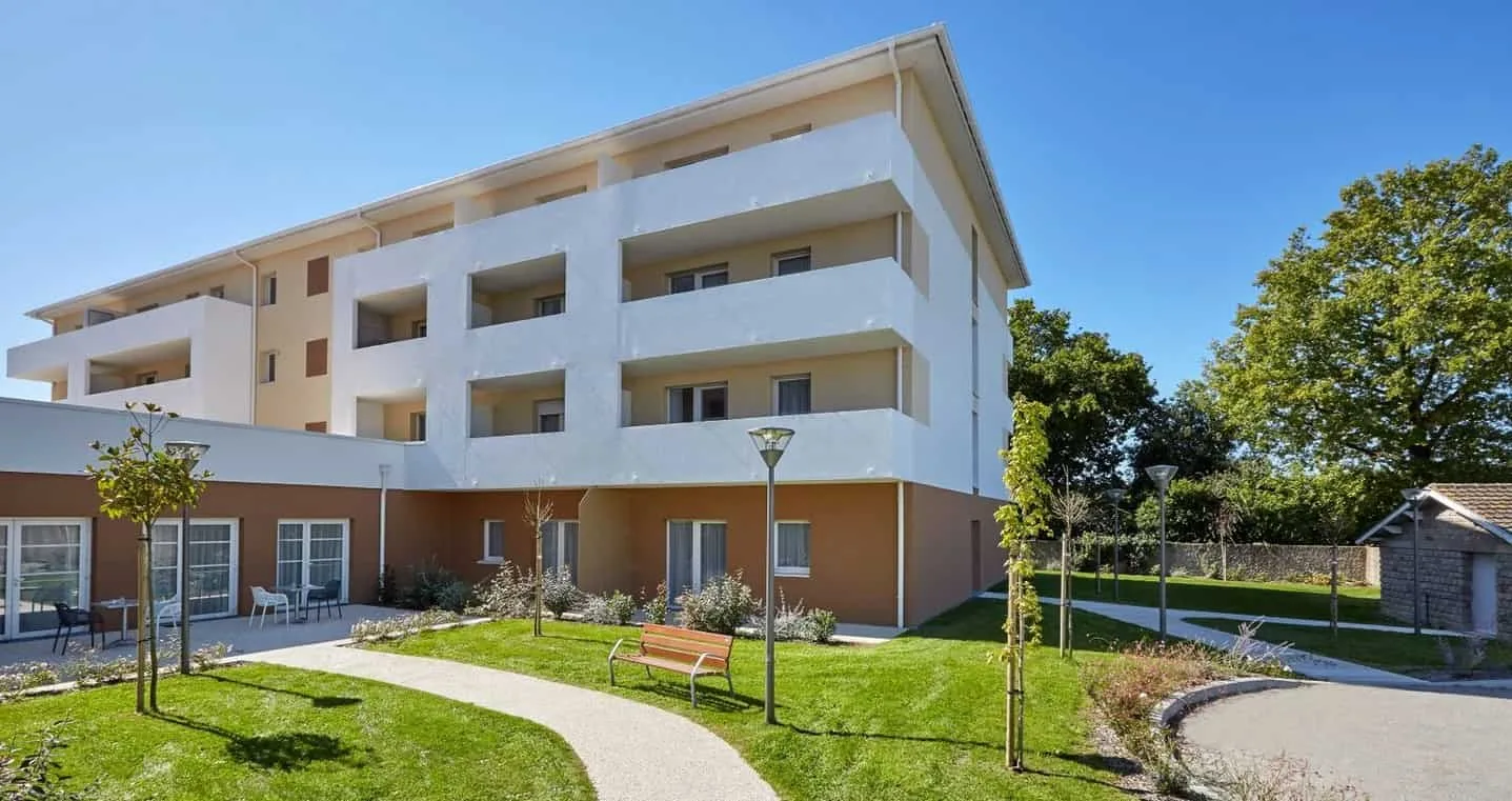 Les Hauts de l'Herseau une résidence seniors à la revente exploitée par Stella à Challans