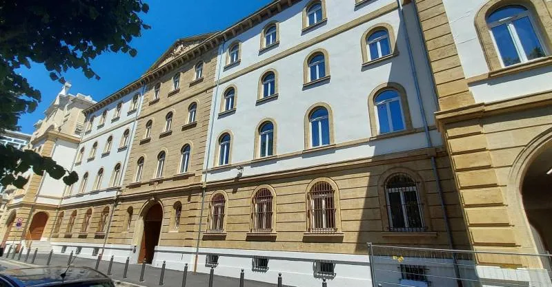 L'Orangerie du Prado une résidence seniors à la revente exploitée par Stella à Marseille