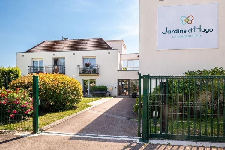 Jardins d'Hugo un Ehpad exploité par Clariane (Korian) à La Rivière-de-Corps 