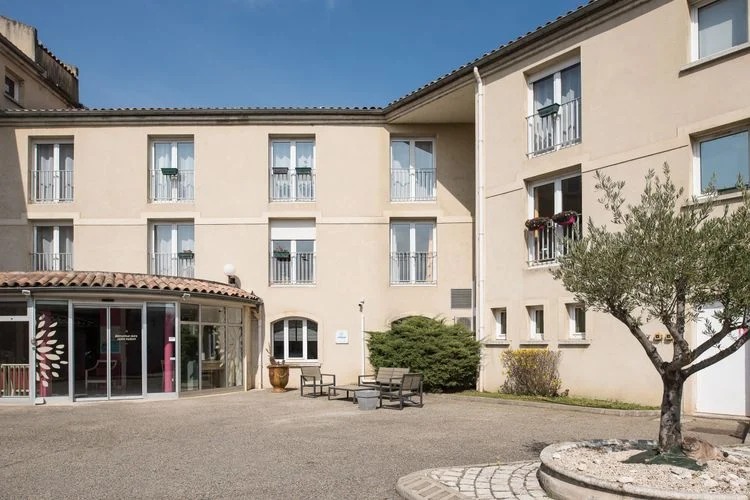 La Bastide un Ehpad exploité par Clariane (Korian) à Bourg-Saint-Andéol 