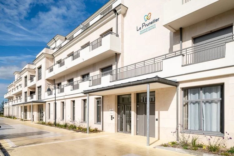 Le Prunellier un Ehpad exploité par Clariane (Korian) à Saint-Cyr-sur-Loire 