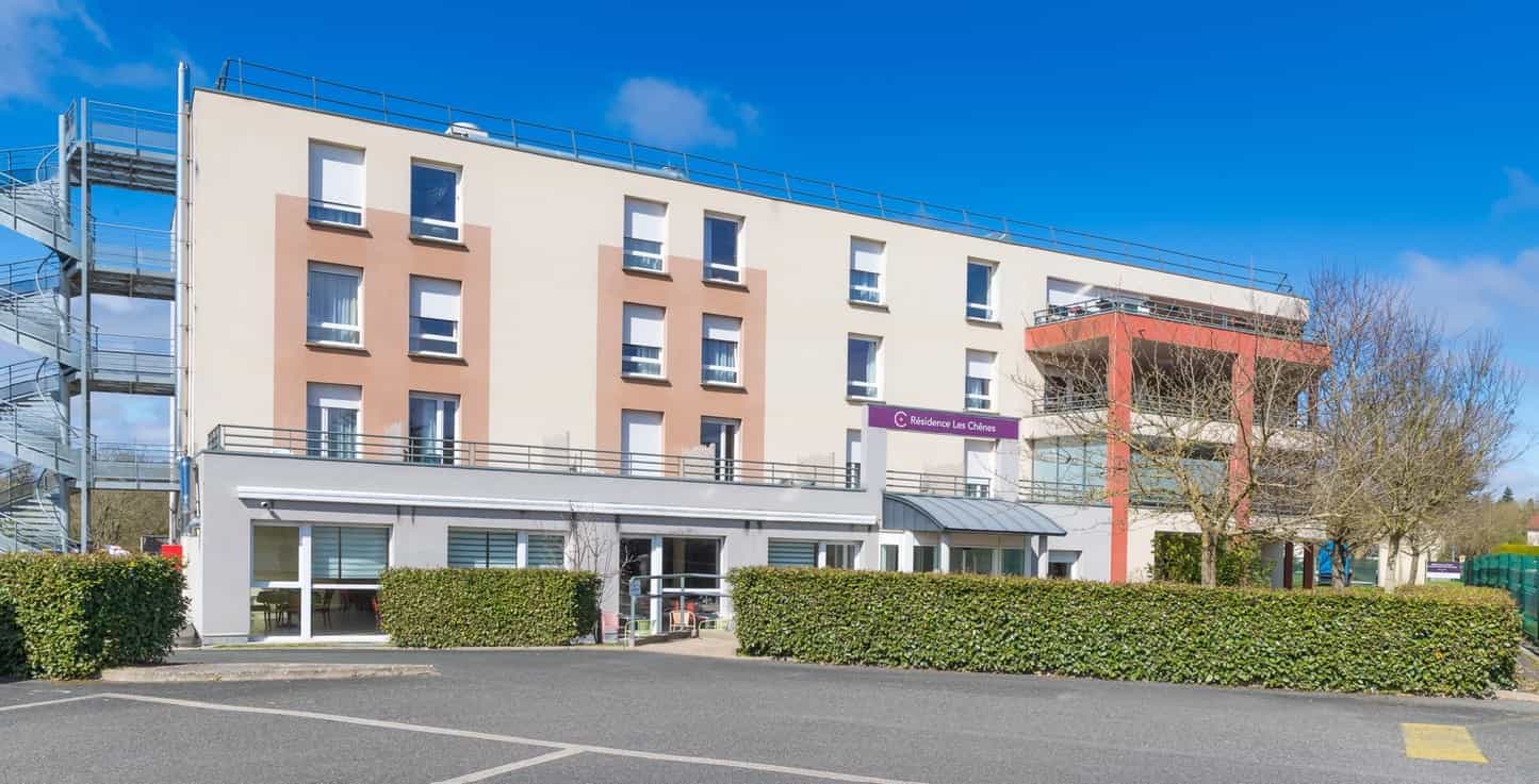 Les Chênes un Ehpad à la revente exploité par Colisee à La Charité-sur-Loire