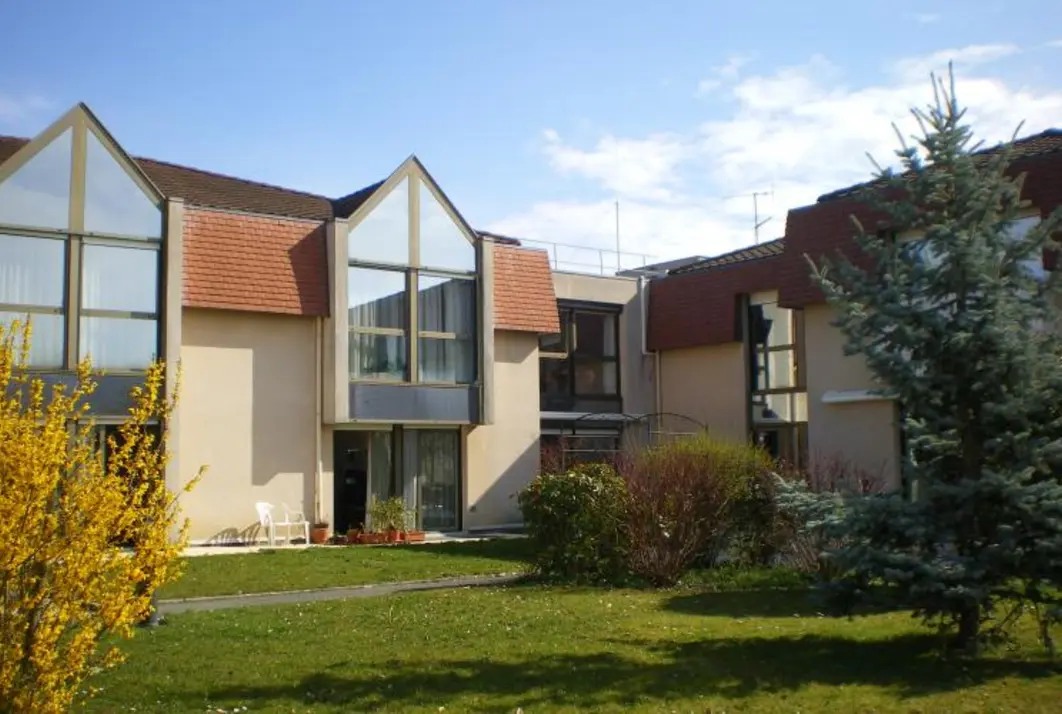 Parc de Bellejame un Ehpad exploité par Emeis (Orpea) à Marcoussis 