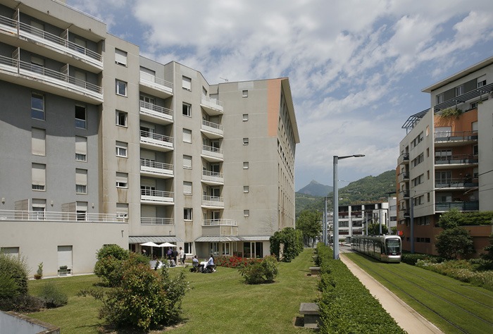 Les Estudines Grenoble Gare une résidence étudiante exploitée par Réside Etudes à Grenoble, Adresse précise à confirmer auprès de Réside Etudes.