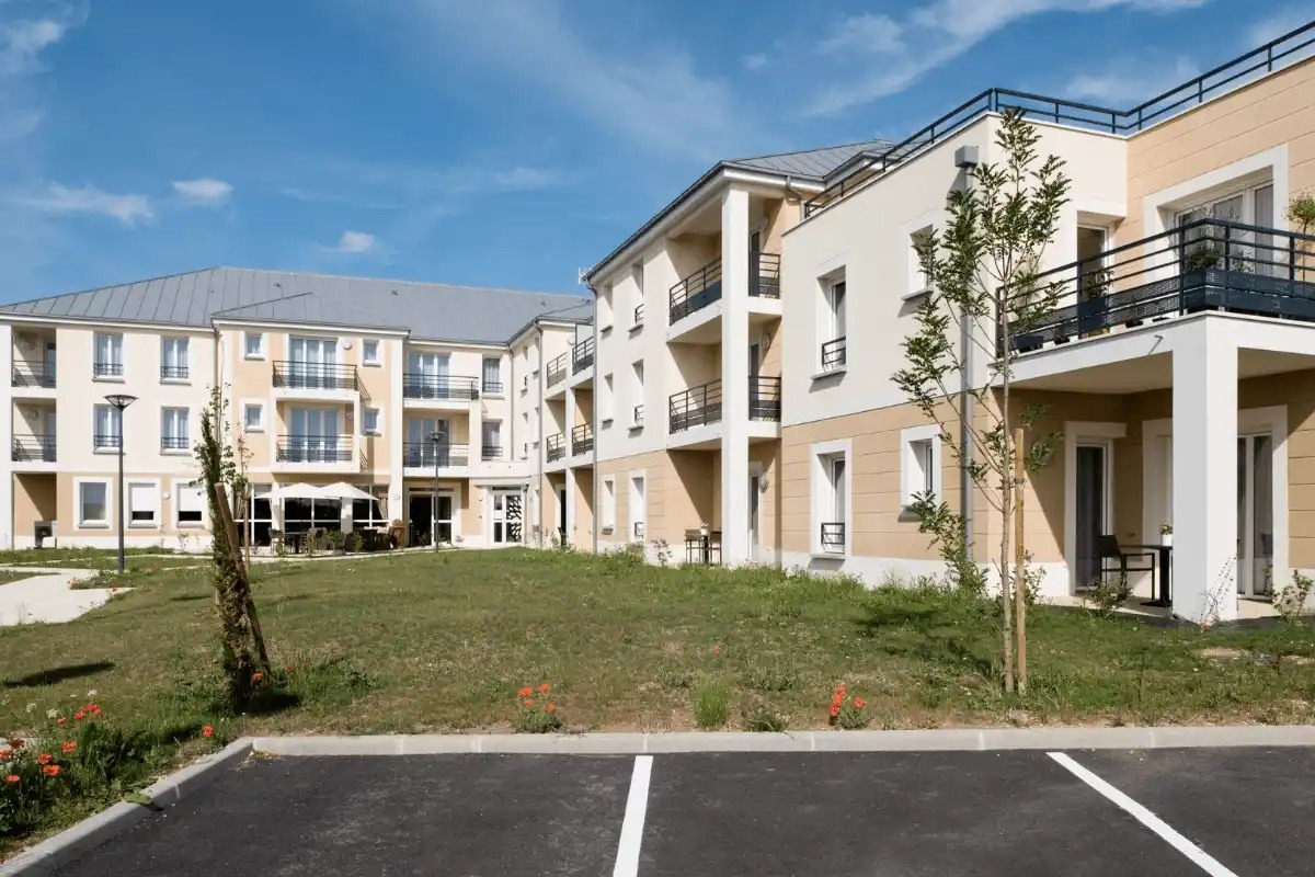 Résidence autonomie L’Ormeau une résidence Séniors exploitée par Colisee à Saint-Avertin